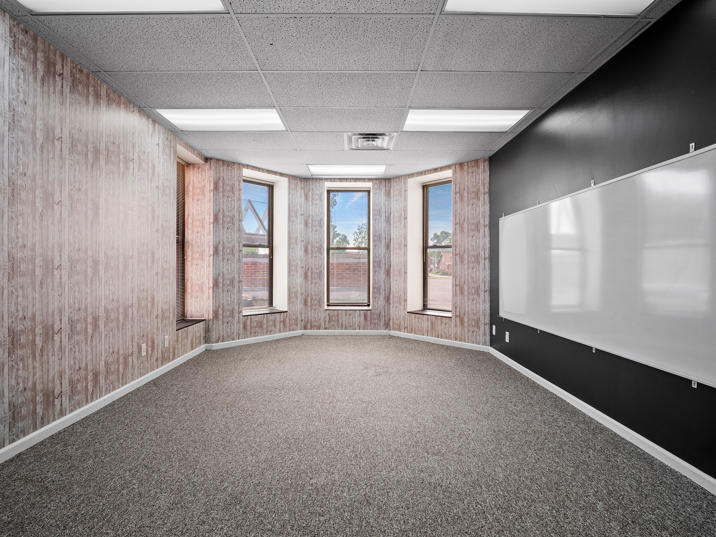 Corner office with bay windows